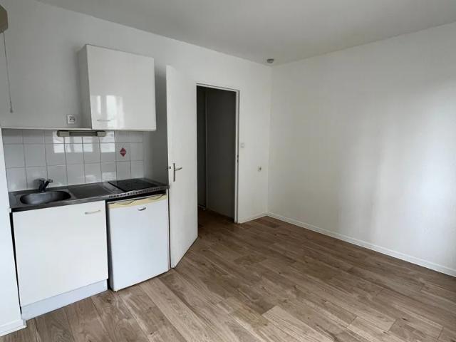 Location Appartement Rue Cuirassé Bretagne, Brest