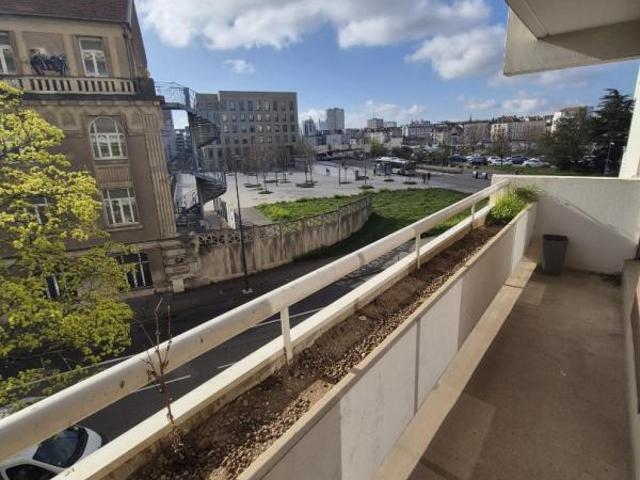 Location Appartement Rue Cyfflé, Nancy