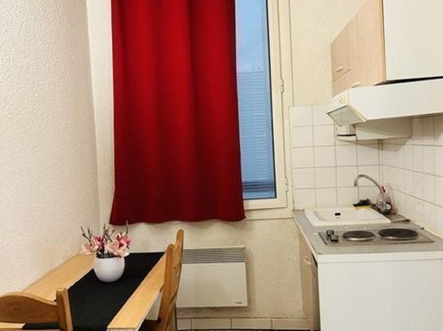 Location Appartement Rue Amayen, Salon de Provence