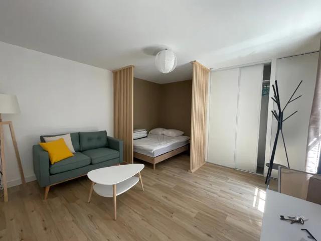 Location Appartement Rue Amelot, La Rochelle