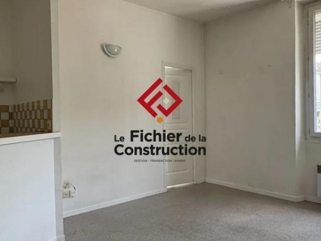 Location Appartement Rue Anthoard, Grenoble