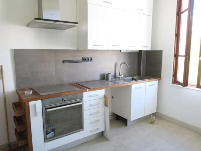 Location Appartement Rue Antonin Perrin, Villeurbanne