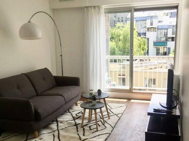 Location Appartement Rue Antoinette Fouque, Paris