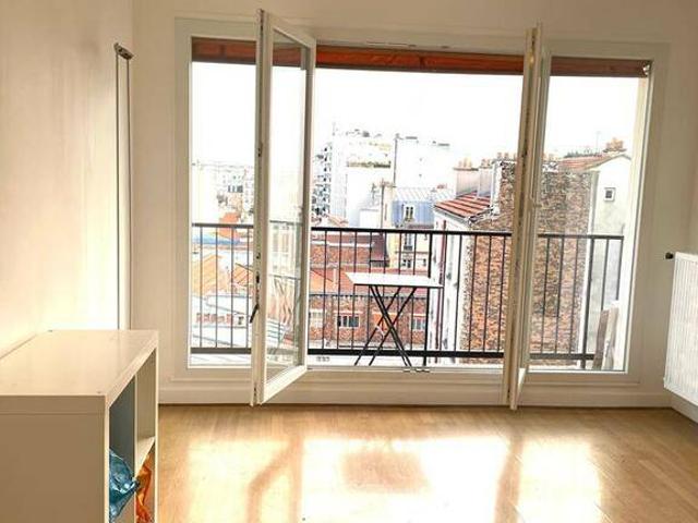 Location Appartement Rue Antoinette Fouque, Paris