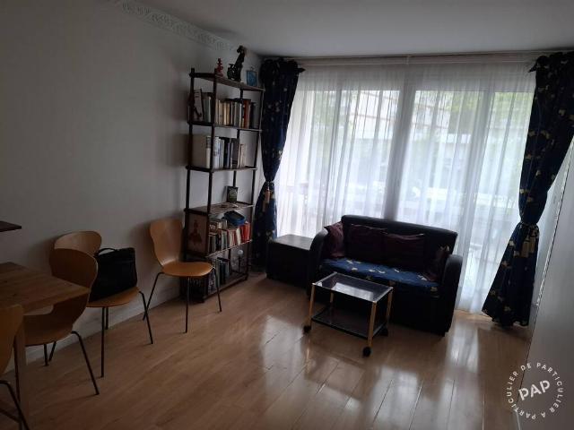 Location Appartement Rue Antoinette Fouque, Paris