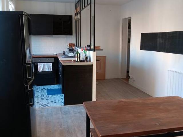 Location Appartement Rue Antoinette Fouque, Paris