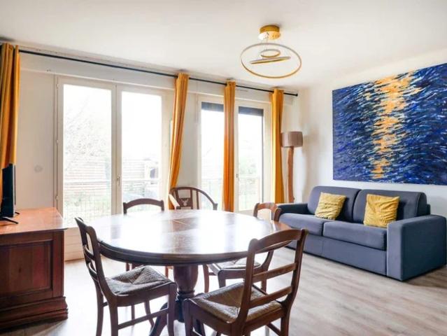 Location Appartement Rue Anatole France, Orly