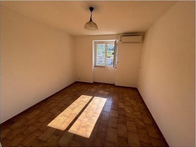 Location Appartement Rue Anatole France, La Grand Combe