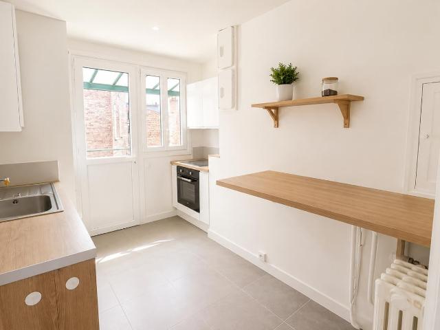 Location Appartement Rue Anatole France, Lille