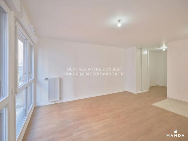 Location Appartement Rue Anatole France, Romainville