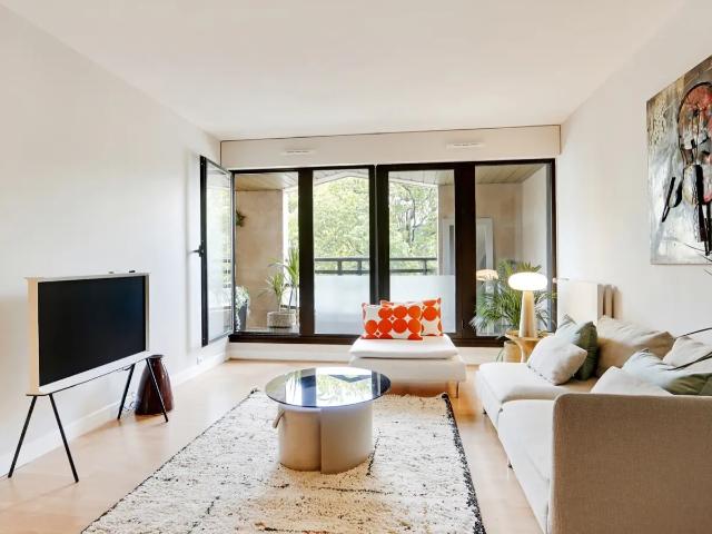 Location Appartement Rue André Citroën, Levallois Perret