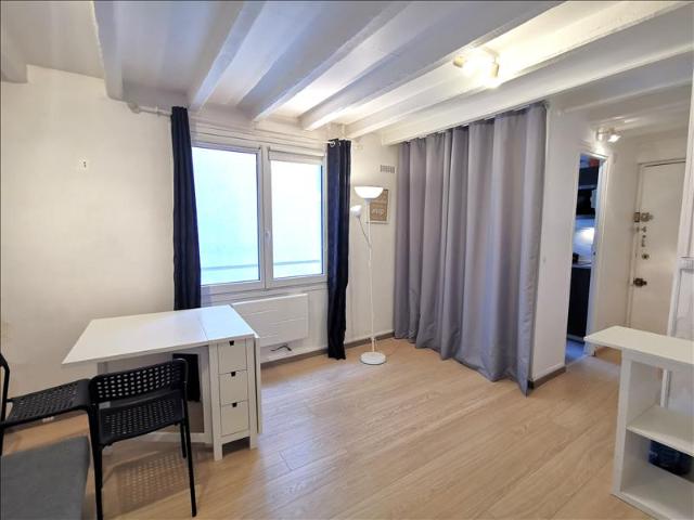 Location Appartement Rue André Antoine, Paris