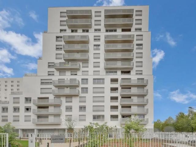 Location Appartement Rue André Lalande, Évry