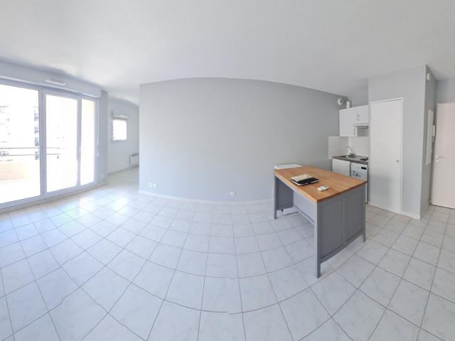 Location Appartement Rue Abbé de l'Épée, Marseille