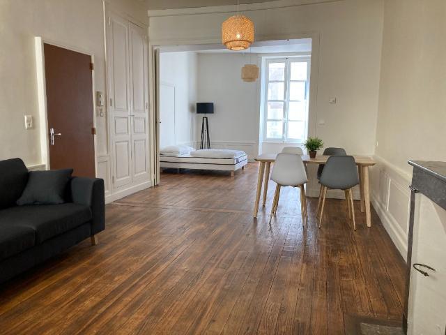 Location Appartement Rue Abel Méret, Châteaudun