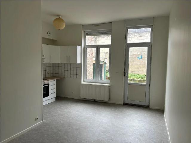 Location Appartement Rue Abélard, Lille