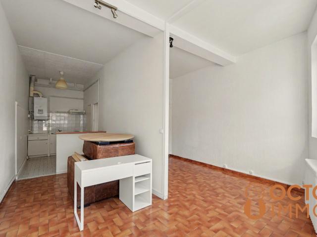 Location Appartement Rue Adolphe Coll, Toulouse