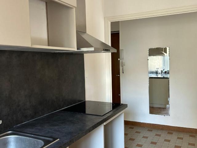 Location Appartement Rue Aimé Requet, Grenoble