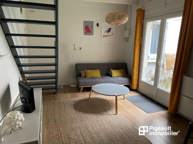 Location Appartement Rue Alain Bouchart, Rennes
