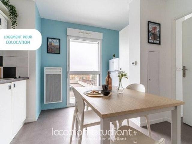 Location Appartement Rue Alain de Lille, Lille