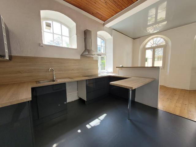 Location Appartement Rue Alexander Taylor, Pau