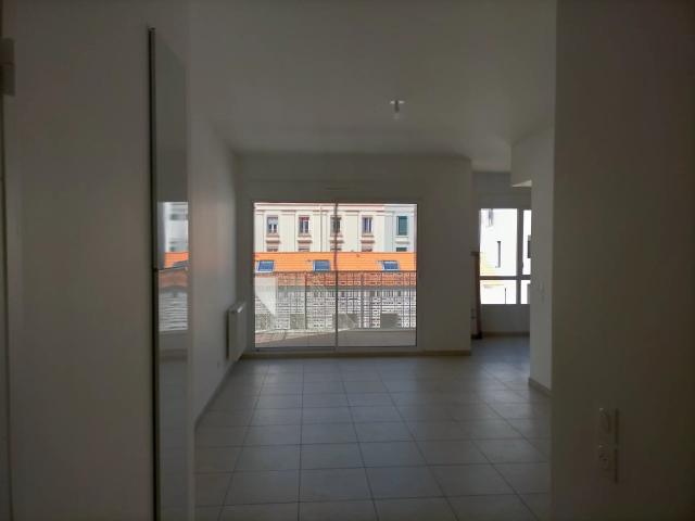 Location Appartement Rue Alexandre Boutin, Villeurbanne