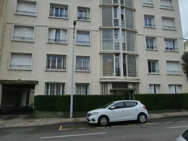 Location Appartement Rue Alexandre Raffin, Roanne
