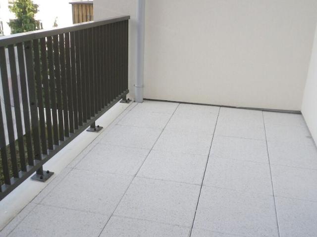 Location Appartement Rue Alexis Perroncel, Villeurbanne