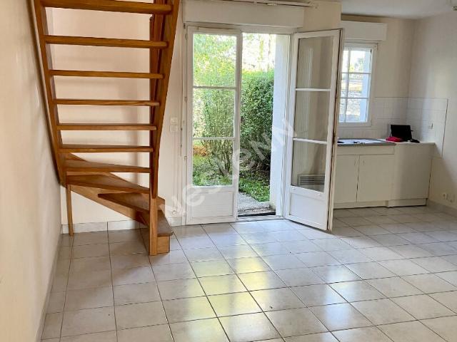Location Appartement Rue Alfred de Vigny, Ciran