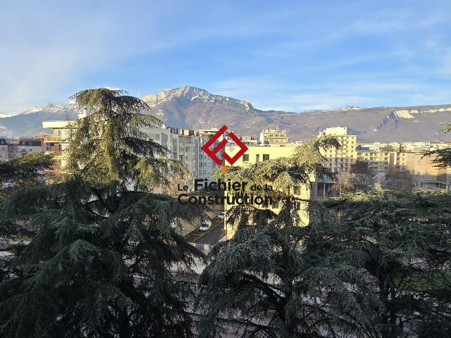 Location Appartement Rue Alfred de Vigny, Grenoble