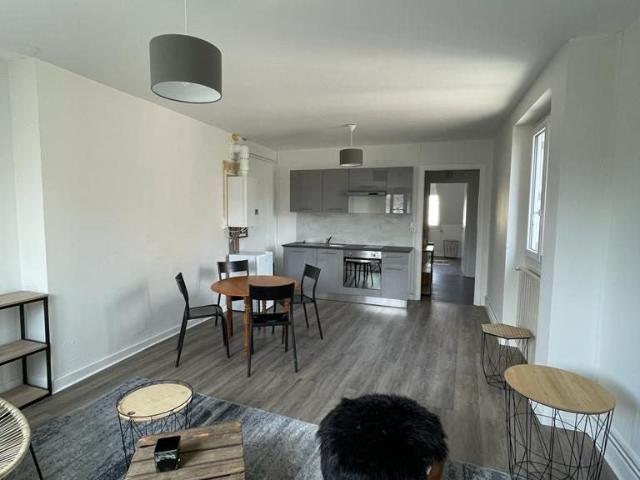 Location Appartement Rue Alphonse Baudin, Cosne Cours sur Loire
