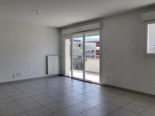 Location Appartement Rue Alphonse Daudet, Saint Martin d'Hères