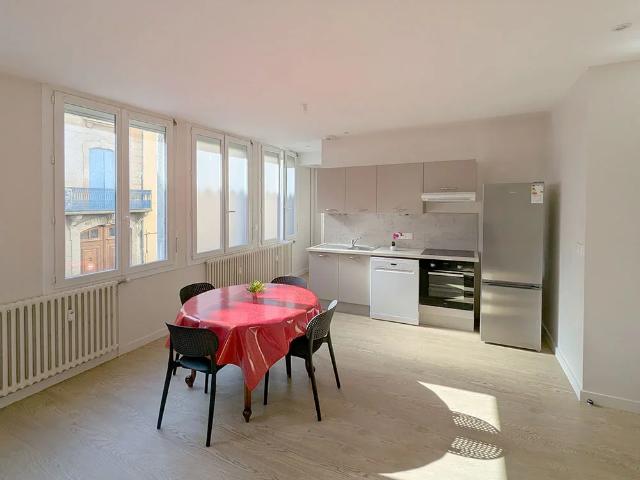 Location Appartement Rue Alsace Lorraine, Millau