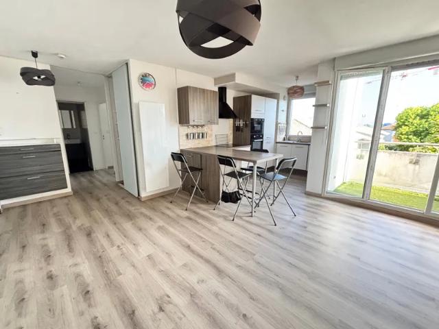 Location Appartement Rue Arthur Rimbaud, Toulouse