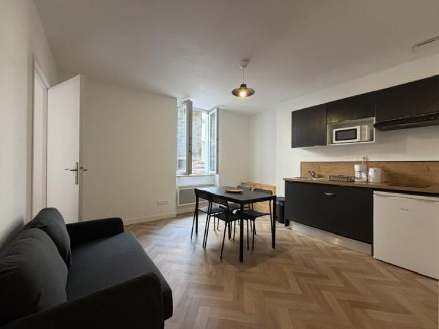 Location Appartement Rue Arago, Saint Étienne