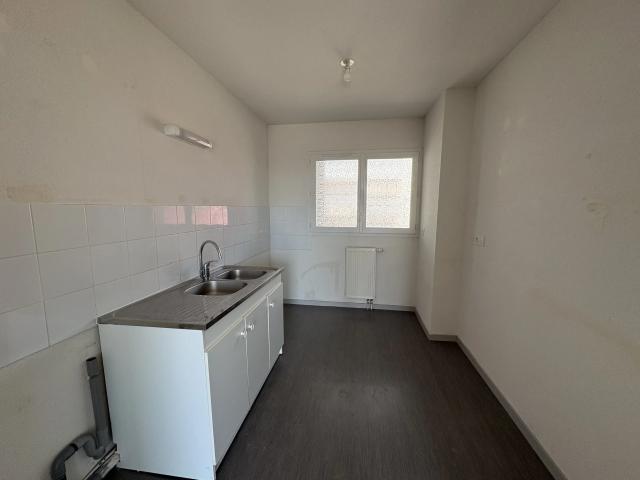 Location Appartement Rue Arago, Roanne