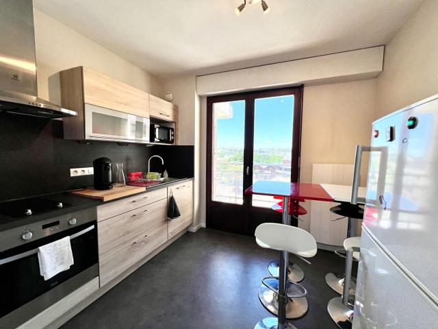 Location Appartement Rue Aristide Briand, Rodez