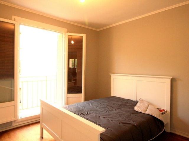 Location Appartement Rue Armand, Villeurbanne