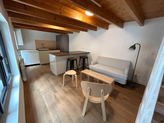 Location Appartement Rue Arsène Orillard, Poitiers