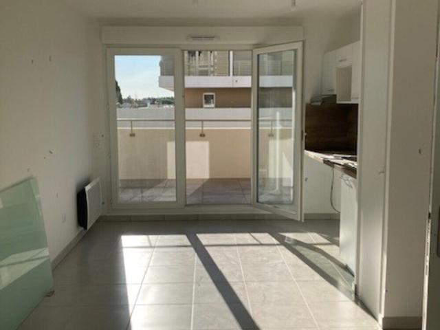 Location Appartement Rue Assia Djebar, Montpellier