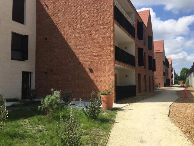 Location Appartement Rue Assia Djebar, Bègles