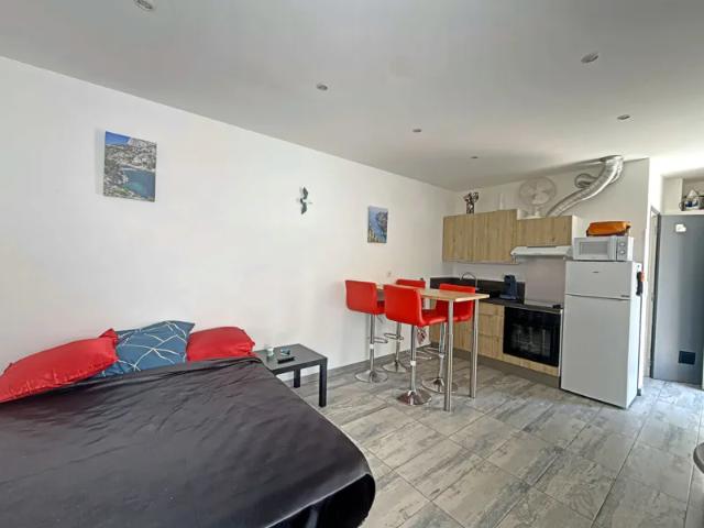 Location Appartement Rue Audemar Tibido, Marseille
