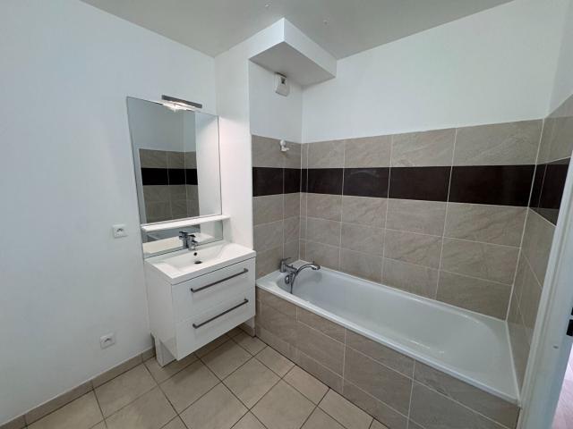 Location Appartement Rue Auguste de Saint Hilaire, Orléans