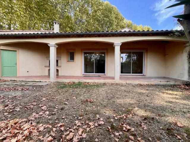Location Appartement Rue Auguste Saurel, Grans