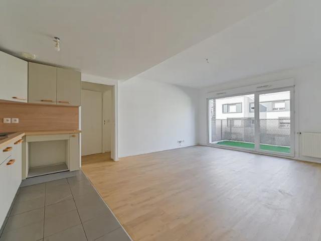 Location Appartement Rue Averroes, Pantin