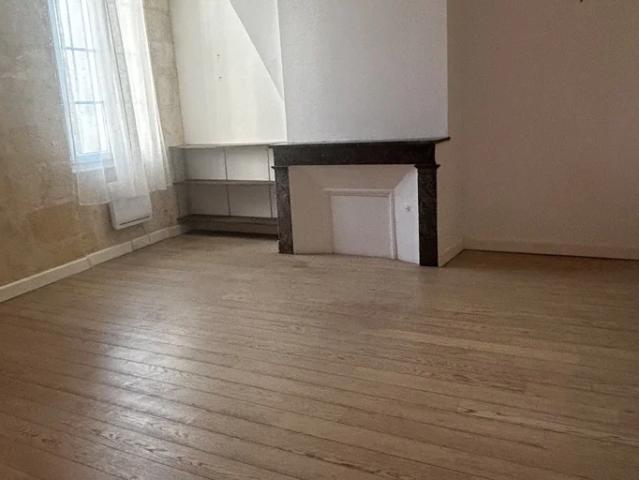Location Appartement Rue Bouquière, Bordeaux