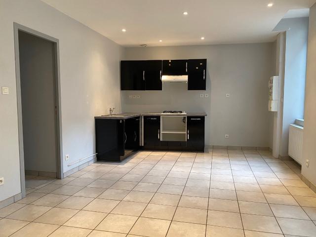 Location Appartement Rue Bourrot, Tarare