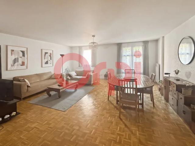 Location Appartement Rue Bouteille, Lyon