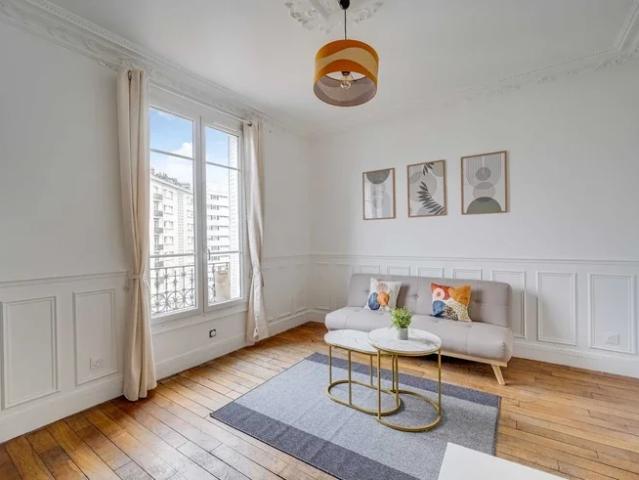 Location Appartement Rue Bobillot, Paris