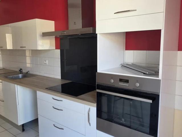 Location Appartement Rue Bonnabaud, Clermont Ferrand